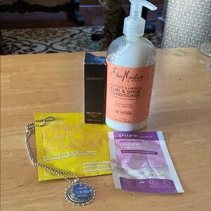 SheaMoisture Curl & Shine Conditioner with Beauty Products